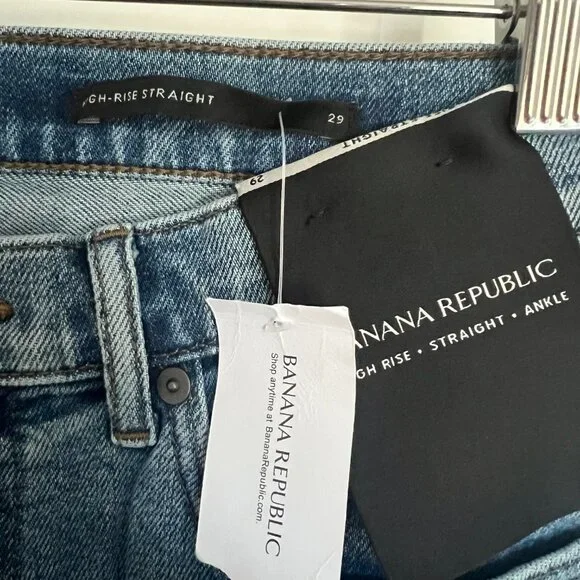 NWT Banana Republic High Rise Straight Ankle Jeans Raw Hem Medium Wash Size 29 - Picture 4 of 5
